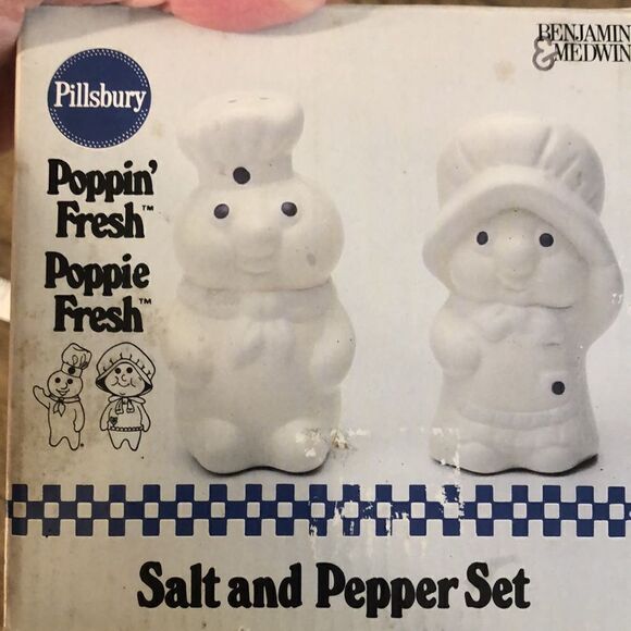 Poppin and Poppie Fresh Pillsbury Dough Salt 🧂 & 🫑 Shakers Small 💍 Bowl - Picture 15 of 17